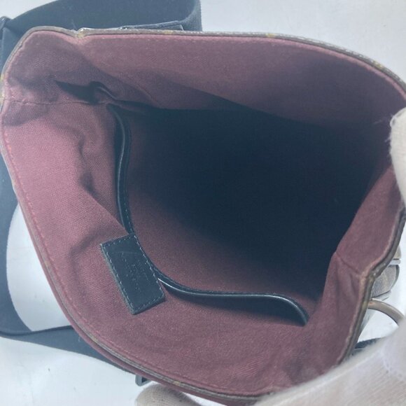 LOUIS VUITTON Black Monogram Canvas Pochette Shoulder Bag - Picture 9 of 12